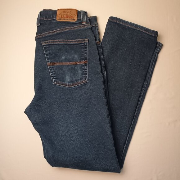 Men's L.L.Bean Jeans Size 35x32 Standard Fit Straight Leg Medium Wash - Picture 1 of 9
